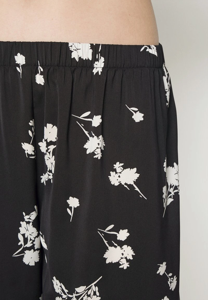 Anna Field SET - Pyjama - Black/offwhite 8 Anna Field SET - Pyjama - Black/offwhite - Image 6