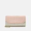 Anna Field Clutch - Pink 2 Anna Field Clutch - Pink -Anna Field Verkäufe 7caa10ef6a604f0293bbe2ae32be0a6e