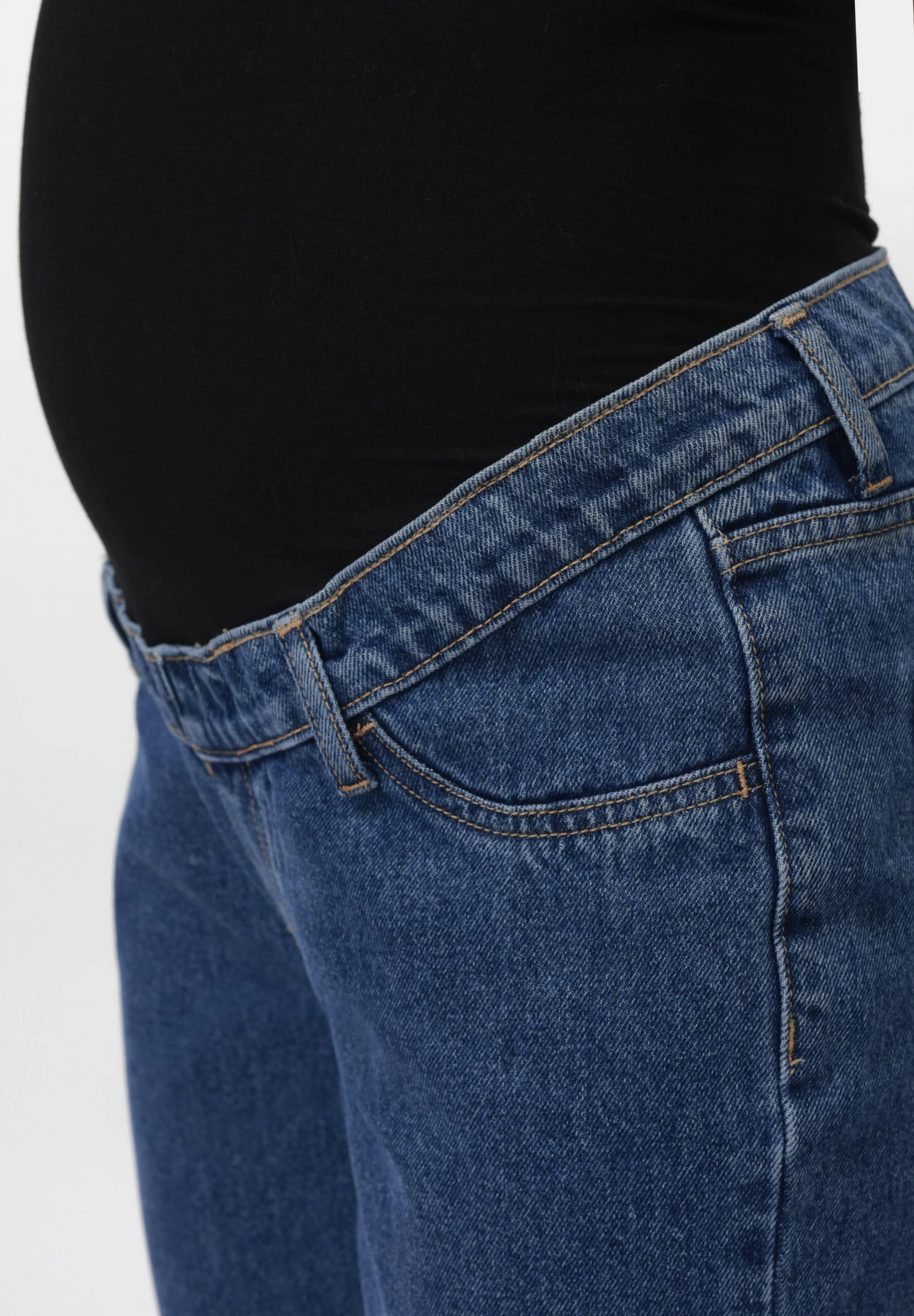 Mom Jeans - Blue Denim 7 Mom Jeans - Blue Denim - Image 5