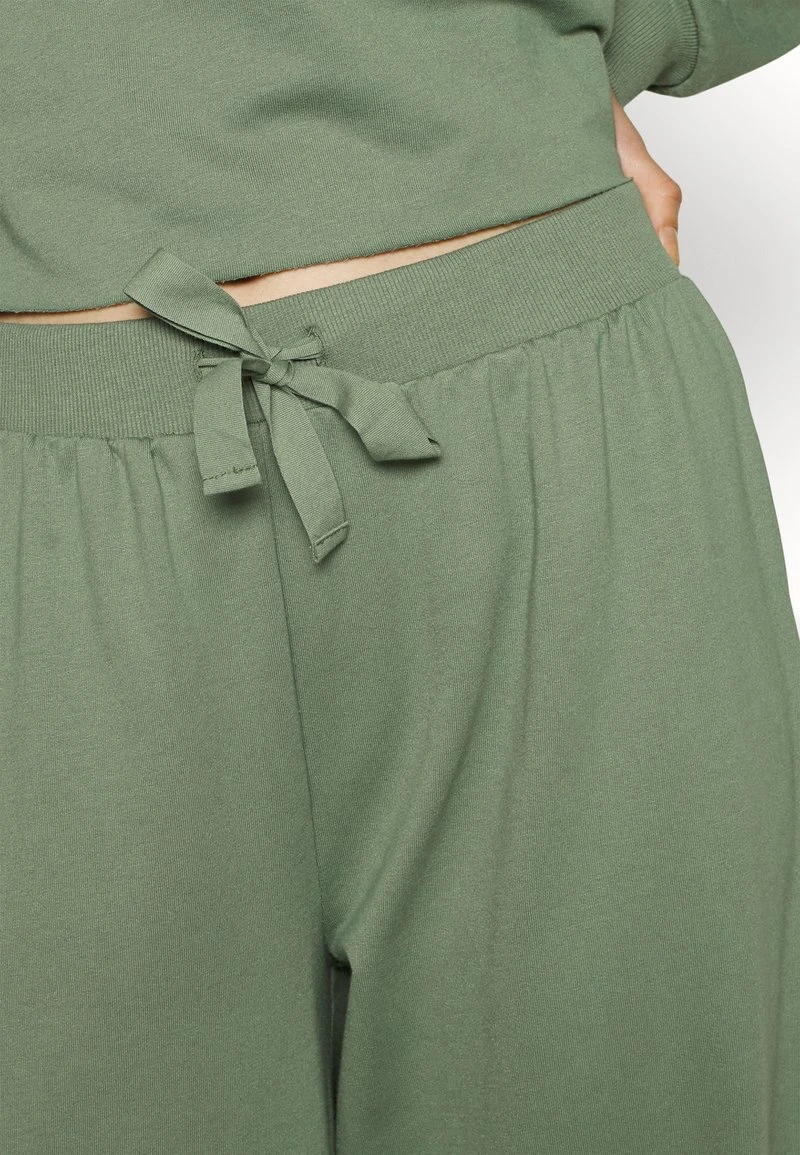 Anna Field Nachtwäsche Set - Khaki 8 Anna Field Nachtwäsche Set - Khaki - Image 6