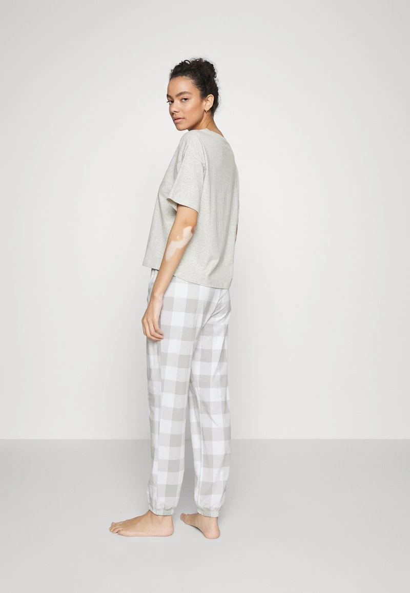 Anna Field Nachtwäsche Set - Grey 5 Anna Field Nachtwäsche Set - Grey - Image 3