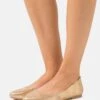 Anna Field LEATHER - Klassischer Ballerina - Gold 1 Anna Field LEATHER - Klassischer Ballerina - Gold -Anna Field Verkäufe a95e7b78717b4874bf435f37f4fe058b