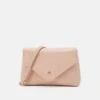Anna Field Clutch - Light Pink 1 Anna Field Clutch - Light Pink -Anna Field Verkäufe e44c4ef505bb4701bde0ccd4ec1948ae