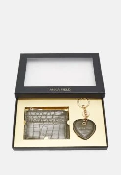 Anna Field SET - Geldbörse - Khaki -Anna Field Verkäufe f9313a6a271b4c5faf985e4bf51b0283